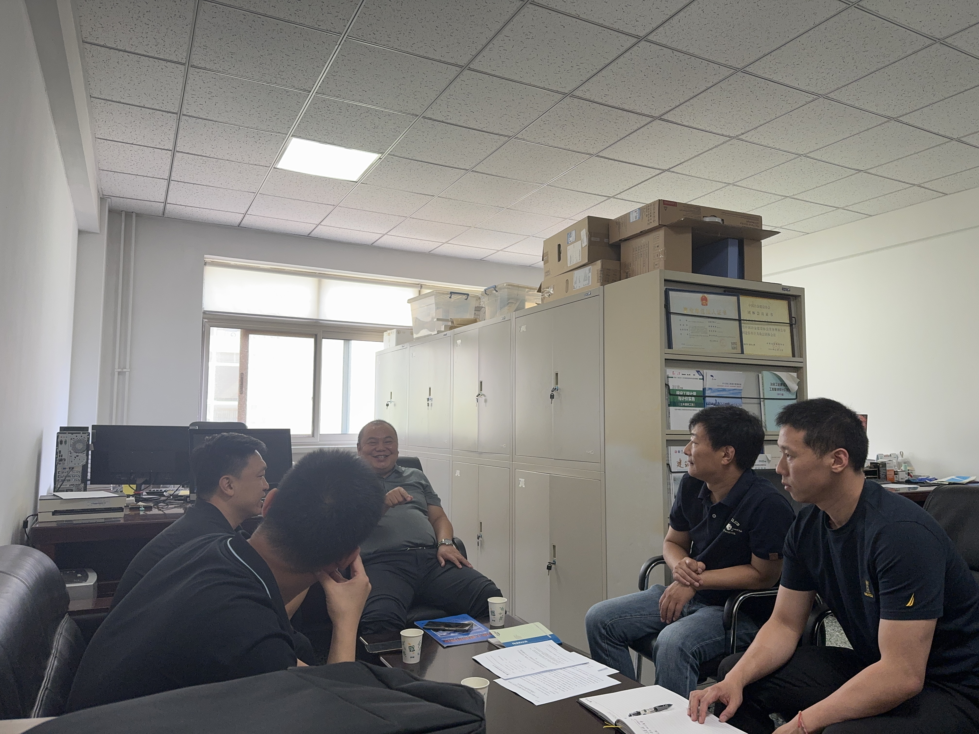 冶金定额总站同中冶京诚冶金公司经营预算部开展工程经济专项座谈工作